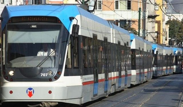 İBB duyurdu: Kadıköy-Moda tramvay hattında 3 istasyon kapanıyor