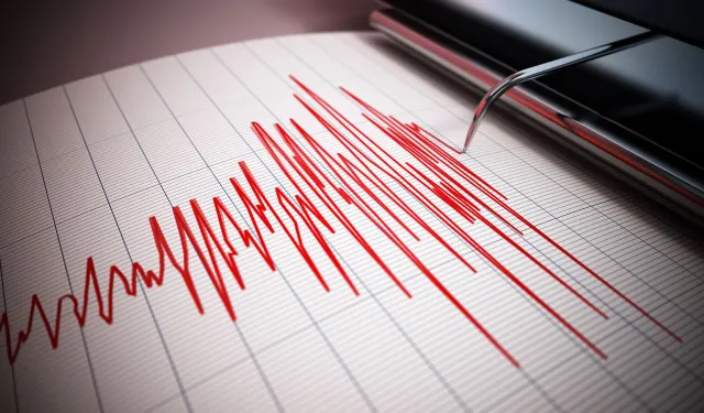 Kahramanmaraş'ta 5 büyüklüğünde deprem; çevre illerden hissedildi