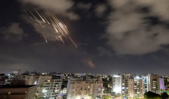 ABD'den İran'a yeni saldırı dalgası: Birçok kentte patlama sesleri duyuldu