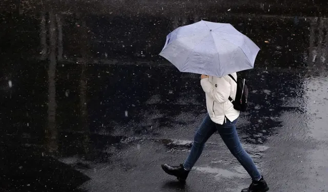 Saat verildi: 4 il için kuvvetli yağış uyarısı
