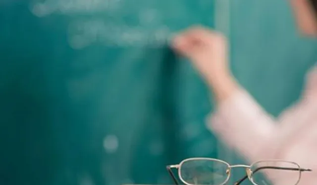 Türk Eğitim-Sen: 123 bin öğretmen geçinemediği için emekli olmuyor