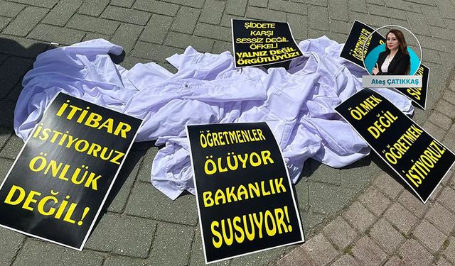 'Sorunların' gölgesinde Öğretmenler Günü: Geçinemiyor, şiddet görüyor, emekli olamıyor