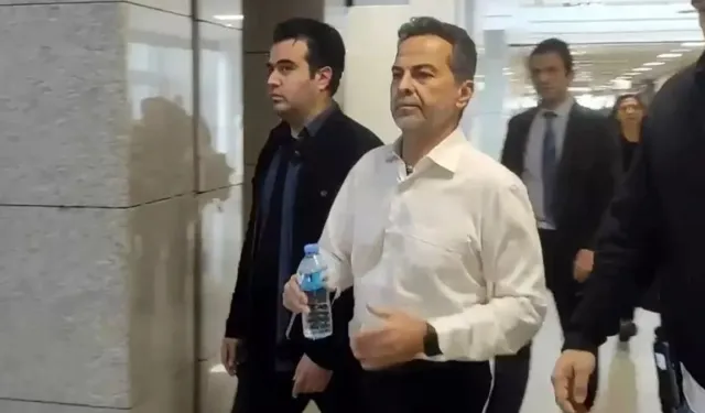 15 Temmuz paylaşımı nedeniyle soruşturma açılmıştı: Nasuh Mahruki gözaltına alındı!