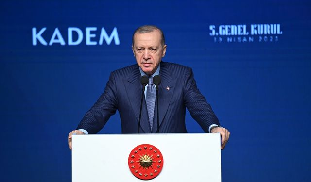 Erdoğan: Nüfusun azalması ülkemiz için savaştan çok daha önemli bir tehdittir