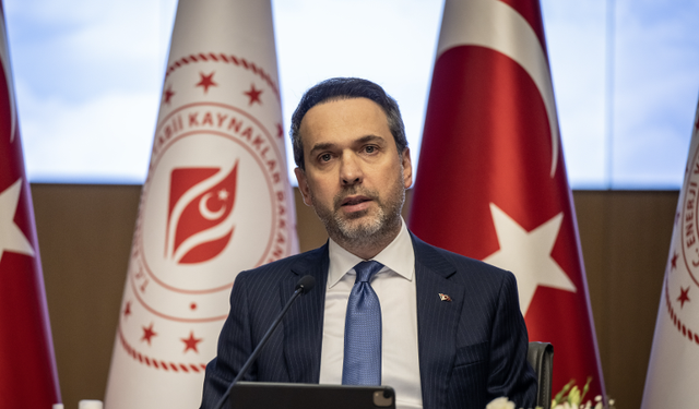 Bakan Bayraktar: Suriye'ye gaz ihracatı kısa sürede başlayacak