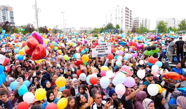 Babası 'Pek kimsemiz yok' dedi, binlerce insan Sancaktepe'ye koştu