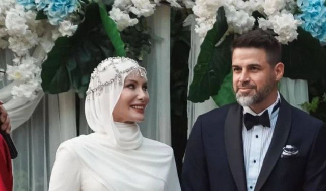 Reshad Strik'ten Gamze Özçelik'e romantik Balkan paylaşımı