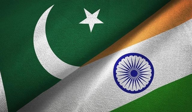 Pakistan ve Hindistan arasında ateşkes ilan edildi