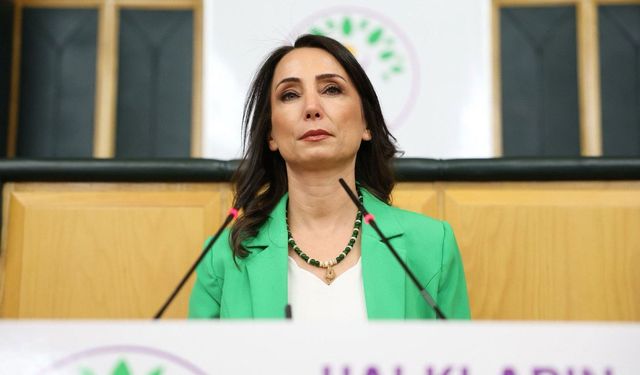 Tülay Hatimoğulları, Selahattin Demirtaş ile görüşmek üzere Edirne'ye gidiyor