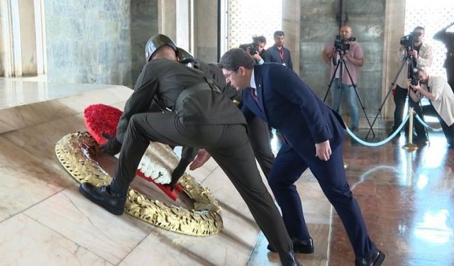Bakan Tunç, yeni HSK üyeleriyle Anıtkabir'i ziyaret etti