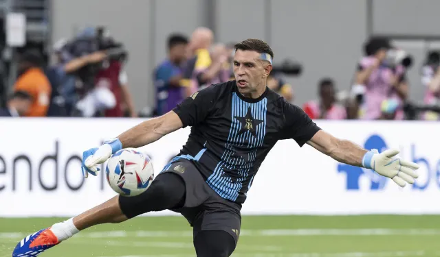 Galatasaray kaleye Emiliano Martinez’i düşünüyor