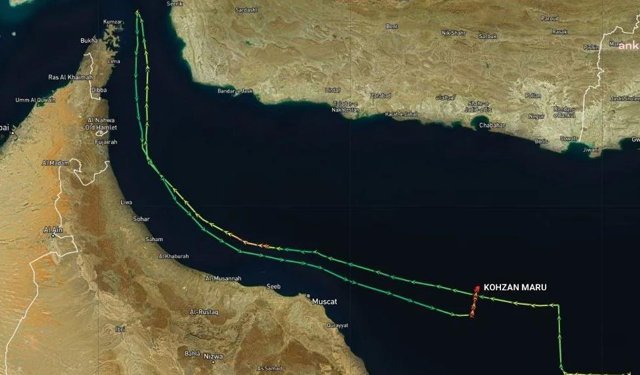 İran duyurdu: Hürmüz Boğazı açıldı!