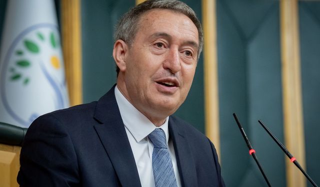 Tuncer Bakırhan: Barışı sanatçı ve aydınlar inşa edebilir