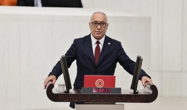 CHP'ye katılan Doğan Demir kimdir?