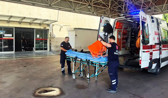 İzmir'de elektrik akımına kapılan işçi hayatını kaybetti