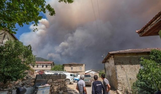 Sakarya ve Bilecik’te yangın: ‘Önümüzdeki 12 saat kritik’