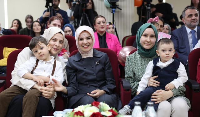 ‘İlk Öğretmenim Ailem’ mobil uygulamasını 4 ayda 1 milyon 25 bin aile kullandı