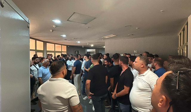 Aydın Büyükşehir Belediye Meclisi’nde gerginlik: Toplantıya polis müdahalesi