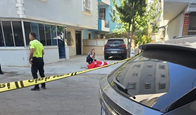 İzmir Balçova'da karakola silahlı saldırı: 2 polis şehit oldu