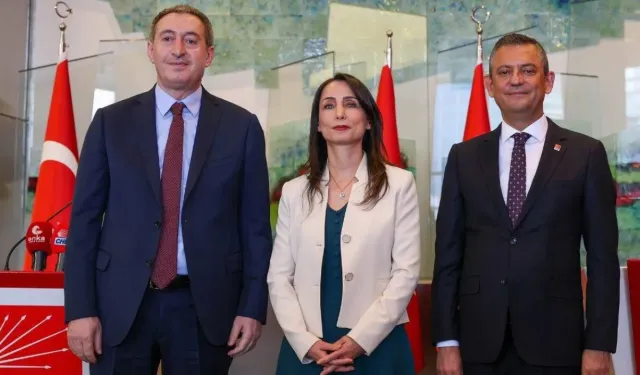 DEM Parti'den CHP'ye ziyaret: 'Süreç bu uygulamalar ile tıkanıyor'