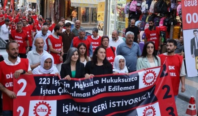 Van’da kayyımın tarafından işten çıkarılan işçilerin eylemi devam ediyor