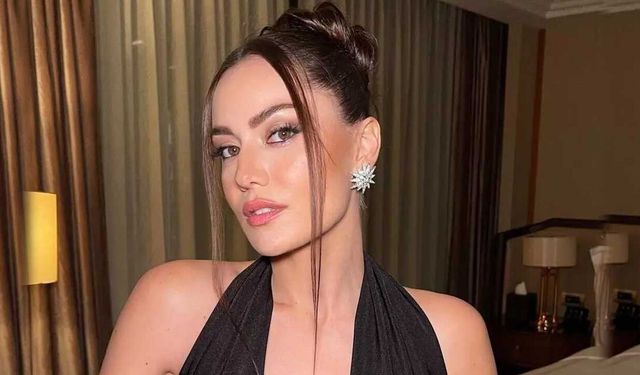 Fahriye Evcen sezonu açtı: Plaj paylaşımına beğeni yağdı!