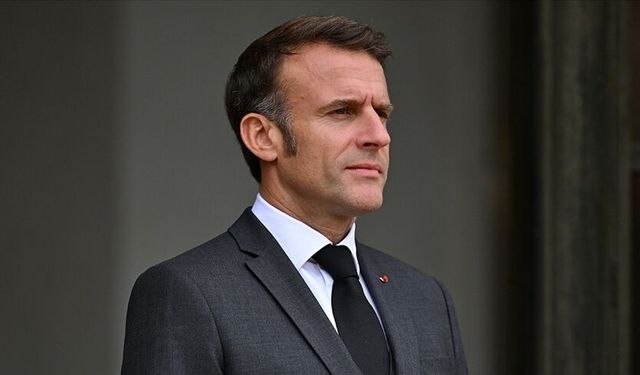 Macron: 15 yaş altına sanal medya yasağı tüm Avrupa'da standart olmalı