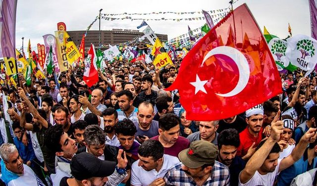 Araştırma: Öcalan'ın olası desteğiyle DEM Parti seçmeni Cumhur İttifakı'na oy verir mi?