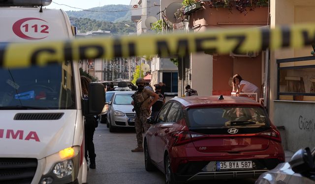 İzmir Balçova'da karakola silahlı saldırı: 2 polis şehit oldu