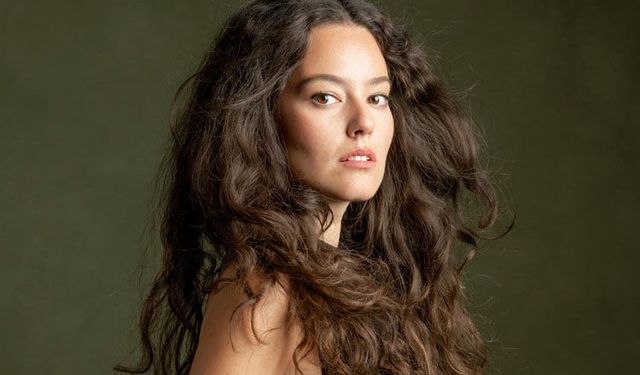 Pelin Akil'in yeni dizisi belli oldu!