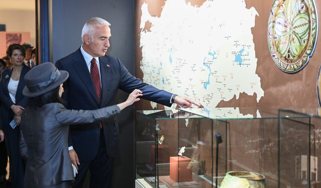 Tarihin izini süren Japon prensesi Akiko Ankara’da