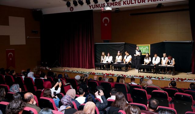 Ankara Büyükşehir’den Mahalle Tiyatrosu atağı: Yetenekler sahneyle buluşuyor