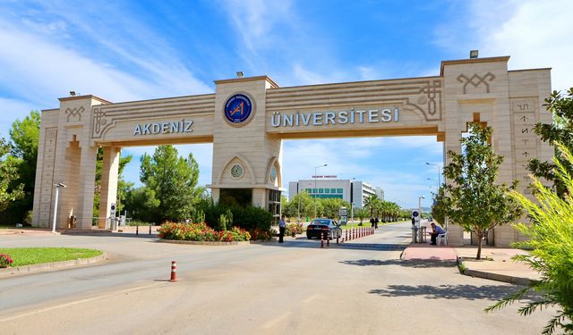 Akdeniz Üniversitesi, 4 akademisyenin ihracı için YÖK'e teklif verdi