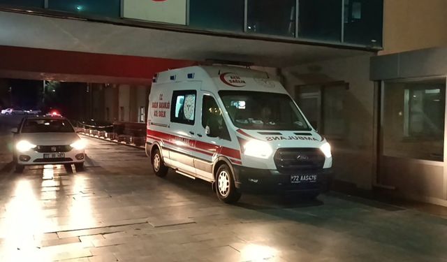 Batman'da otomobiller çarpıştı: 1 ölü, 9 yaralı