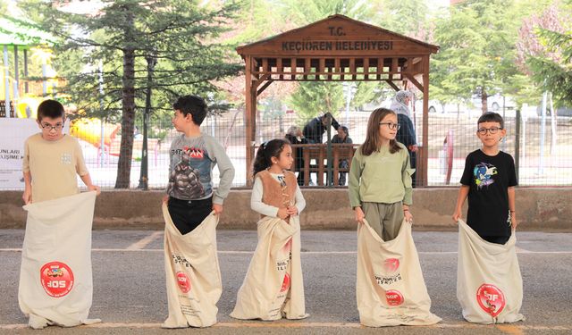 Keçiören'deki Sokak Oyunları Festivali'nde çocuklar doyasıya eğlendi