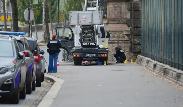 Louvre Müzesi'ndeki yedi dakika süren soygun hakkında neler biliniyor?
