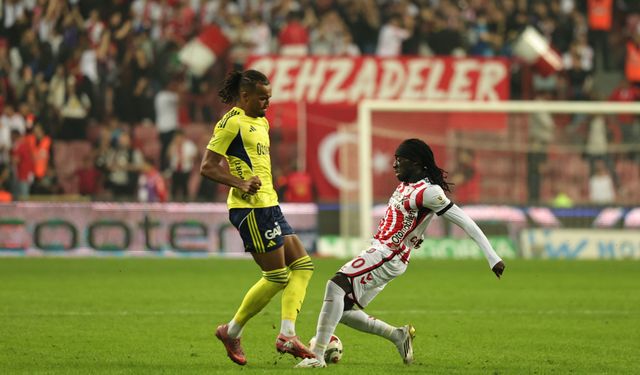 Fenerbahçe Samsunspor ile 0-0 berabere kaldı