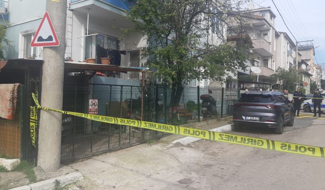 Tartıştığı eşini bıçaklayarak öldürdü