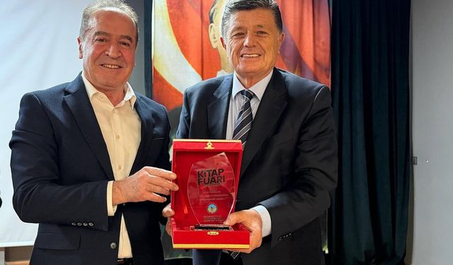 ABB Proje Koordinatörü Bekir Ödemiş Bartın Kitap Fuarı’nda okurlarıyla buluştu