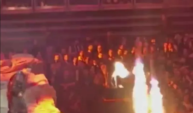 Lvbel C5'in İstanbul konserinde hayranının kalçası alev aldı