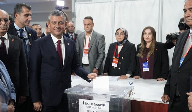 CHP’de kritik gün: Genel başkan seçimi için oy verme işlemine geçildi