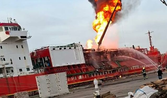 Rusya, Türk gemisini Ukrayna limanında vurdu