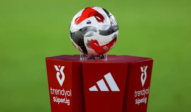 Süper Lig'de 2026-27 sezonunun fikstürü belli oldu: İşte ilk derbi tarihi!
