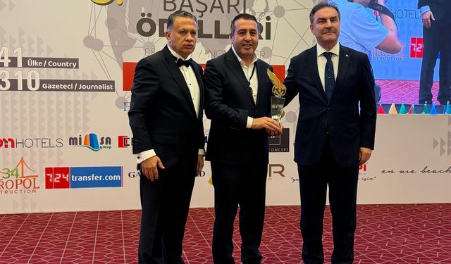 '5. Küresel Başarı Ödülleri' ve 'İsmail Gaspıralı Onur Ödülleri' Alanya’da Sahiplerini Buldu