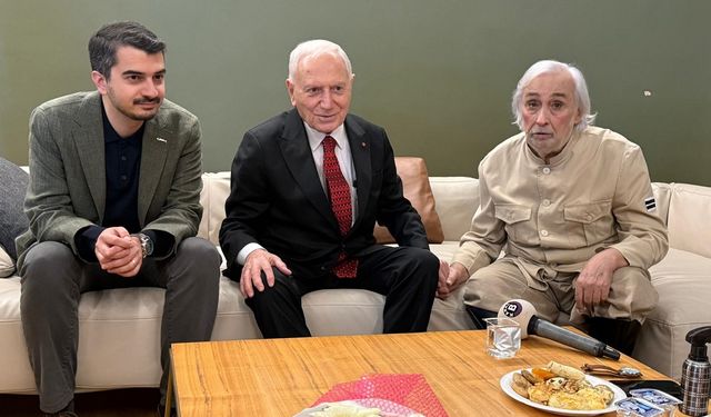 Ankara’da ‘Yedi Kocalı Hürmüz’ rüzgârı esti: Kahkaha ve ustalık aynı sahnede buluştu