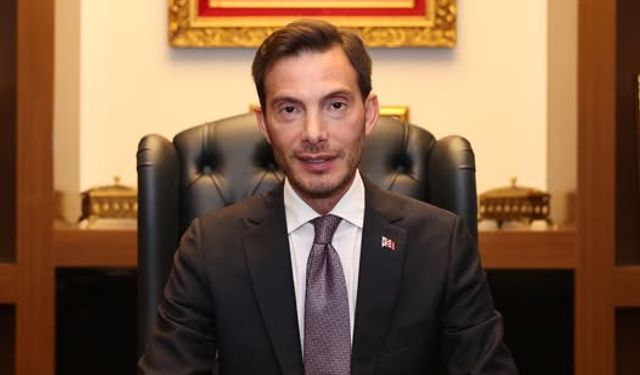 Başkanın makam odasındaki dinleme cihazındaki sim kart, cihazı bulan kişiye ait çıktı