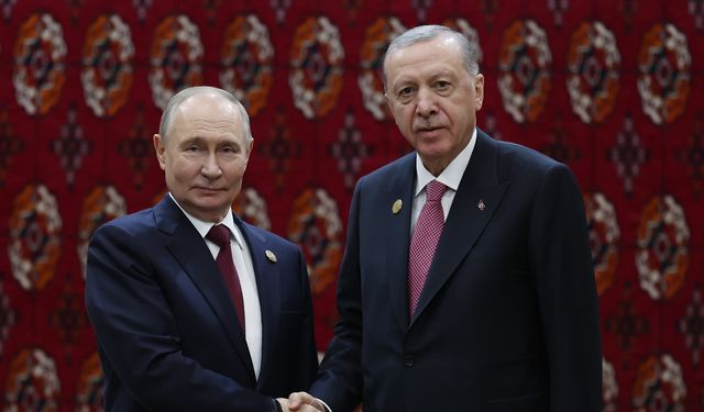 Erdoğan-Putin görüşmesi başladı