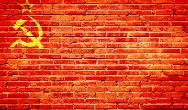 Polonya'da 'Komünist Parti' illegal ilan edildi