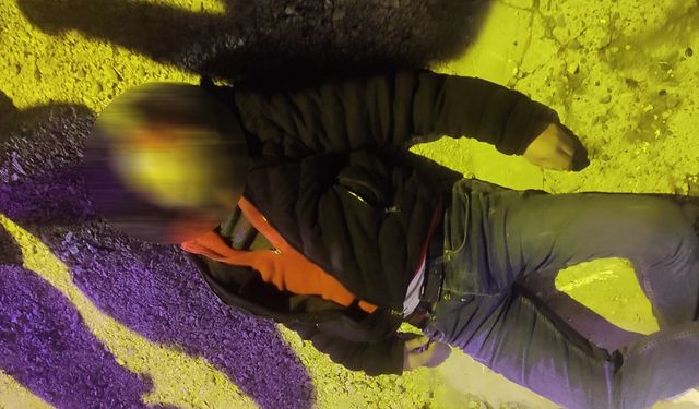 Sarhoş tartışması kanlı bitti: Arkadaşını evinin önünde vurdu