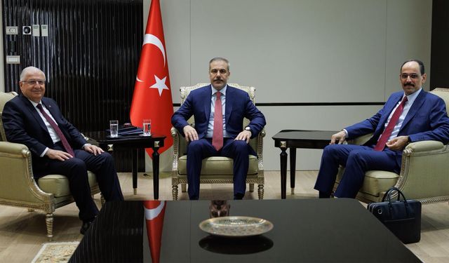 Hakan Fidan, Yaşar Güler ve İbrahim Kalın'dan Şam'a kritik ziyaret